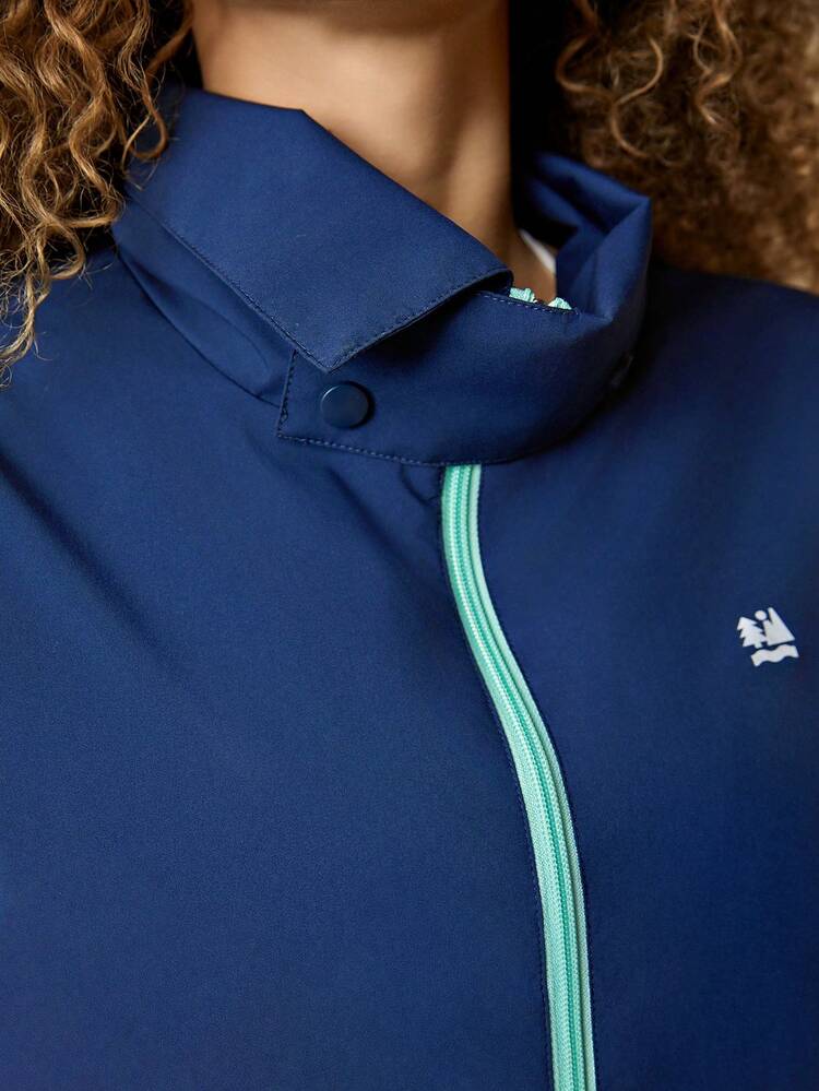 Women's Loose Fit Outdoor Soft Shell Jacket With Zipper Closure, Long Sleeve