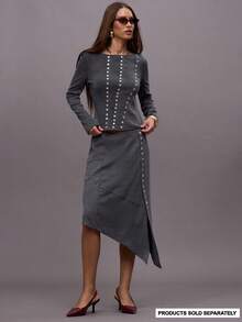 MUSERA 不对称下摆珍珠纽扣细节针织中长裙套装下装，适合夜间外出、街头风、可爱性感、优雅夏季穿着 - 灰色 - 查看 1