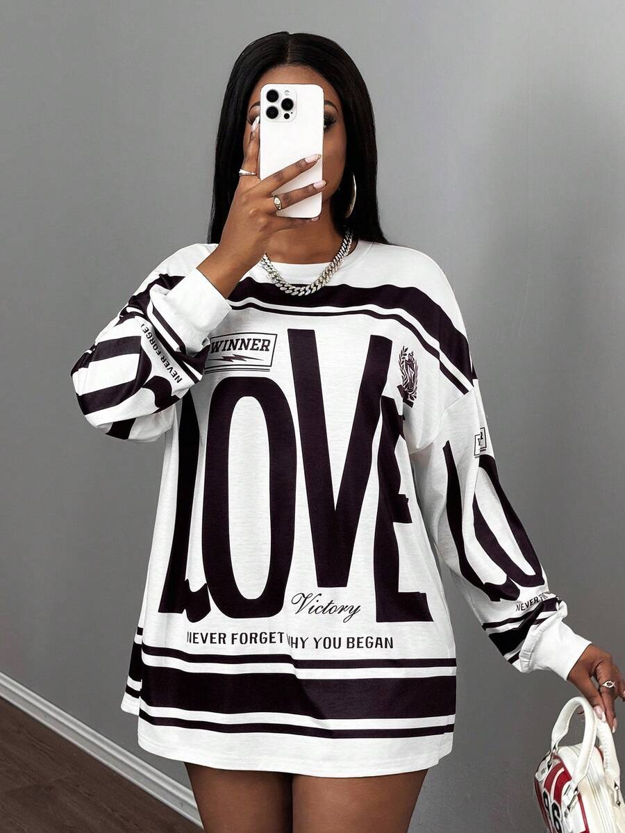 Slaydiva 休闲街头美式复古新款圆领露肩字母英文Logo印花长袖超宽松T恤裙杏色下装绿花女T恤-A - 黑與白 - 查看 1