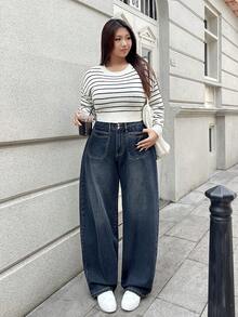 SHEIN EZwear 加大码女式无弹力牛仔裤，新学院风设计，硬挺质地，韩式休闲风格，高腰双纽扣，修身百搭香蕉裤，及踝长度 - 深色水洗藍 - 查看 5