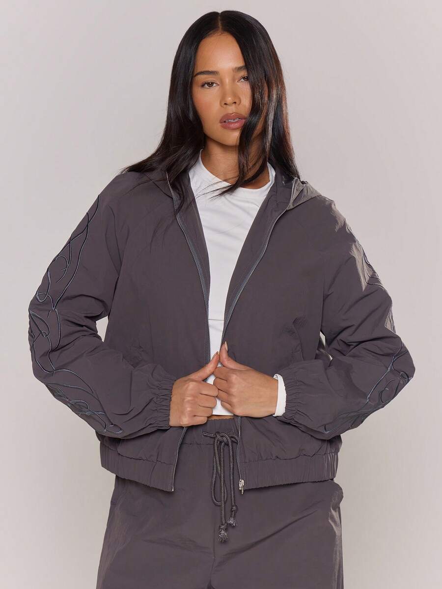 MUSERA Áo khoác có mũ, khóa kéo toàn thân, chất liệu nylon, thêu họa tiết, dành cho nữ cá tính, phong cách đường phố, thường ngày, mùa đông, kiểu áo sinh viên, năm 1997. - Màu xám đen - Xem 1