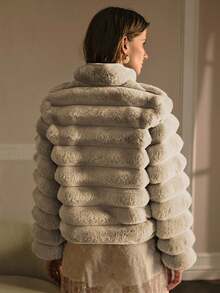 MOTF PREMIUM ZIP UP RIBBED FAUX FUR COAT - Apricot - View 2