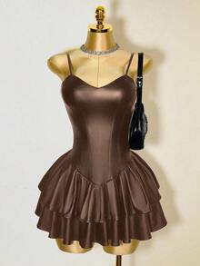 Mistrie Trang phục đen gợi cảm cho nữ, váy xếp ly không đối xứng bằng da PU, áo nịt eo, viền bèo nhún - Màu Khaki - Xem 1