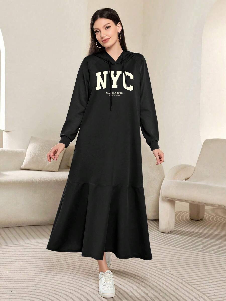 Modelyn 纽约字母图案印花黑色时尚连帽插肩长袖超长连衣裙，女式，春秋季 - 彩色 - 查看 1