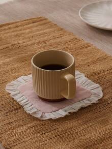 粉色、米色、杏色荷叶边刺绣棉质杯垫，精致咖啡杯垫，隔热垫，保护桌面