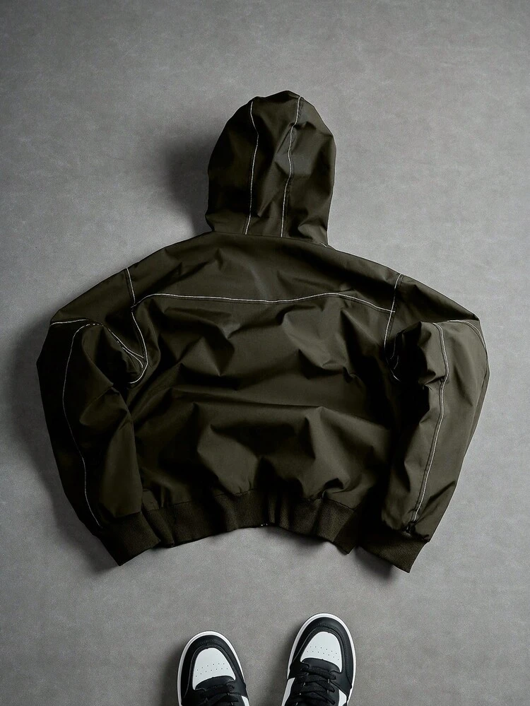 Manfinity Roghcode Men's Long Sleeve Jacket,Dark Green Autumn Streetwear City Break Casual Hooded Jacket,Solid Color Minimalist Zipper Techwear Jacket,Cropped Zip Up - Green - View 2