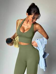 Dewbera Women's Halter Neck Sleeveless Top And High Waist Leggings Sports Suit Athletic Two Piece Set - Green - View 6