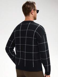 Manfinity Homme 男士休闲格子印花圆领长袖套头毛衣针织衫黑色格子毛衣，商务毛衣，保暖毛衣，高贵毛衣。非常适合情侣穿着，也是送给男友或丈夫的绝佳礼物。 - 彩色 - 查看 2