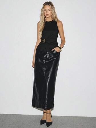 ATUI Studio Camiseta ajustada plisada de unicolor para mujer, adecuada para el trabajo, top ajustado de moda con hebilla metálica en la cintura, top sexy para fiestas, top de mujer, estilo de ropa top de salida de Año Nuevo para mujer, top navideño para mujer, top de estilo retro para mujer, top de estilo nostálgico para mujer