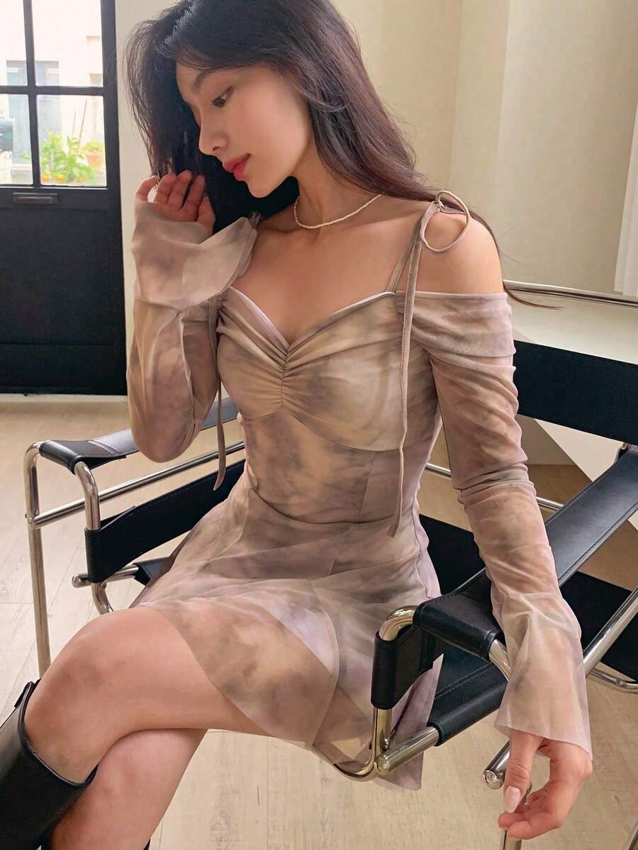 DAZY Women's Sleeveless Long Sleeve Cut-Out Waist Short Dress Sundress,Mini Dress - Multicolor - View 1