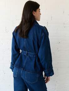 Nöista Áo khoác denim thắt lưng với ve áo rộng, eo thắt và túi tiện dụng; Hoàn hảo cho phong cách đi chơi, ngày lễ và Giáng sinh - Màu xanh lam - Xem 11