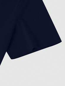 Manfinity Homme Plus Size Men's Casual Ox Head Embossed Round Neck Short Sleeve T-Shirt