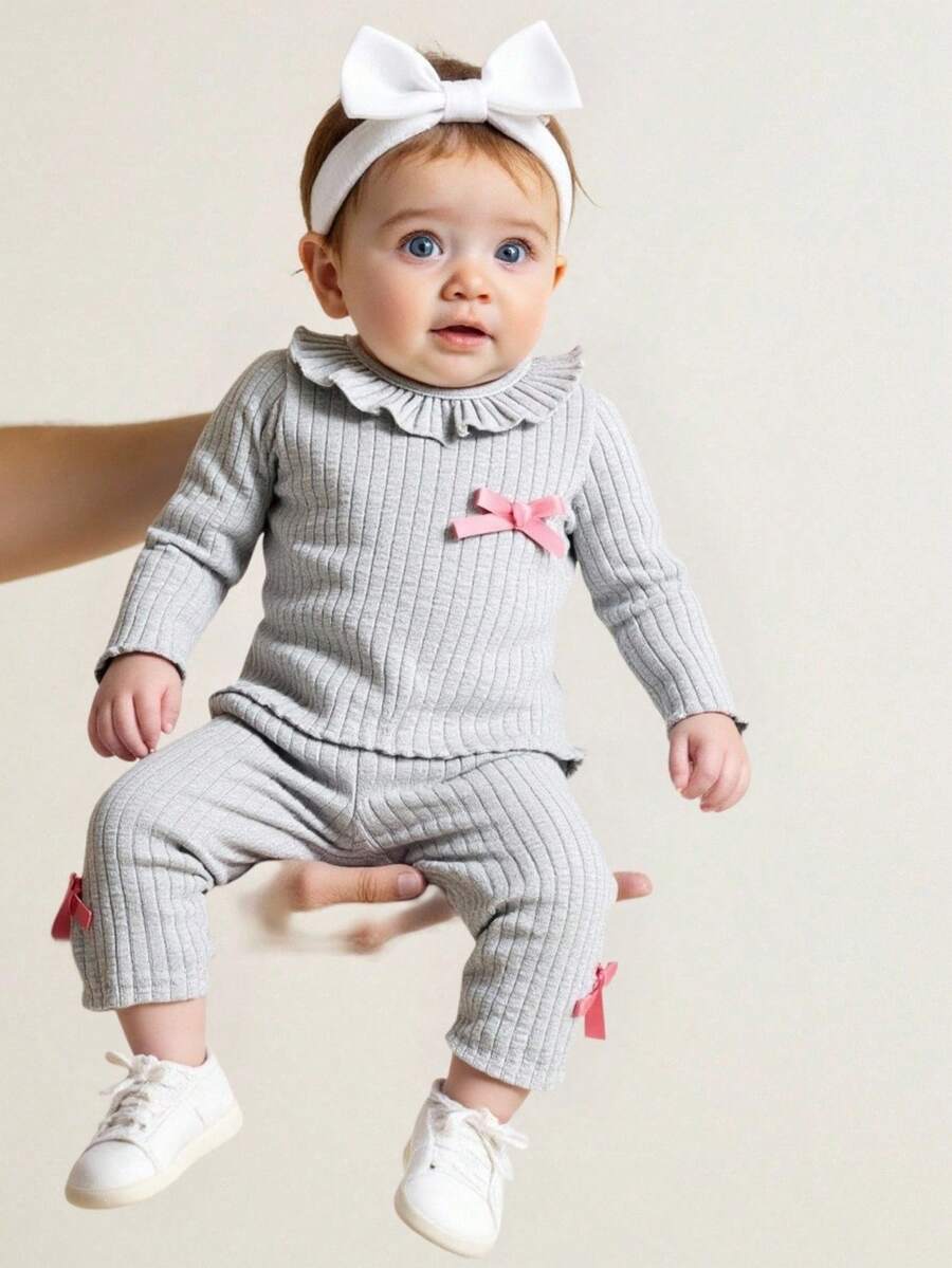 SHEIN 新生儿柔软棉质圆领蝴蝶结长袖上衣和裤子套装，舒适温馨，适合秋冬季 - 灰色 - 查看 1
