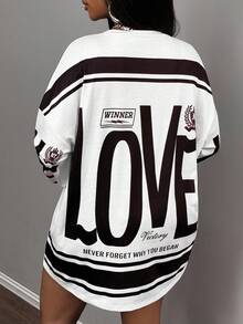 Slaydiva 休闲街头美式复古新款圆领露肩字母英文Logo印花长袖超宽松T恤裙杏色下装绿花女T恤-A - 黑與白 - 查看 2