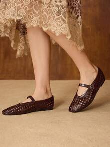 MOTF PREMIUM Nuevos zapatos de ballet con láser hueco para mujer, primavera y verano, con hebilla de metal transpirable y zapatos de Mary, zapatos de boca ligera, bailarinas de punta cuadrada marrón, elegancia versátil, de moda, sandalias de alta gama ligeras y cómodas - Café integral - Ver 3