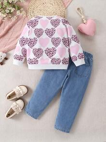 2pcs Girls Cute Style Toddler Sweatshirt Set, Spring/Autumn & Autumn/Winter, Pink Heart Print Pattern Fitted Knit Long Sleeve Sweatshirt Paired With Vintage Mid-Blue Denim Heart Embroidered Tapered Jeans, Soft & Comfortable Fabric, Suitable For School, Commute, Daily Wear Girl Long Sleeves Outfits Sweatshirt Set For Girl 2 Peice Set For Kids Girls - Multicolor - View 9