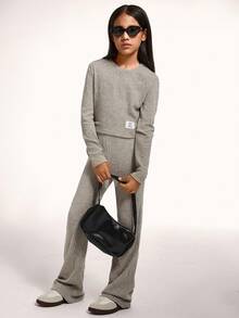 Radiana Set de 2 piezas: Parte superior de cuello de tortuga relajado y pantalones acampanados para niñas preadolescentes, conjunto casual cómodo - Albaricoque - Ver 5