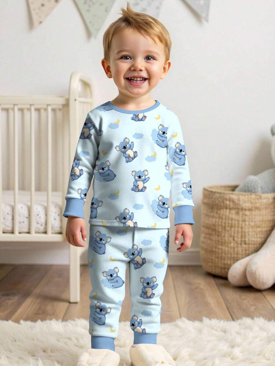 SHEIN 小男孩休闲修身圆领长袖睡衣套装，舒适贴身，经典可爱泰迪熊和月亮云朵印花，适合秋冬季 - 彩色 - 查看 1