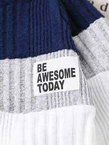 SHEIN Vintaside Kids 男宝宝春秋字母图案拼色圆领长袖上衣 + 蓝色牛仔效果裤 2 件套 - 彩色 - 查看 5