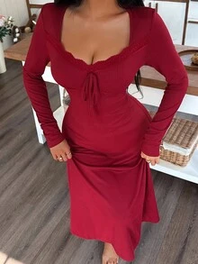 SHEIN 女士优雅针织纹理蝴蝶结蕾丝拼接长袖修身睡裙，适合圣诞节和冬季穿着 - 酒紅色 - 查看 3