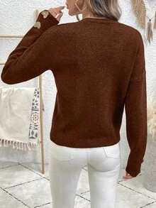 SHEIN LUNE 女式 V 领落肩长袖休闲毛衣，金属装饰，秋冬 - 棕色 - 查看 2