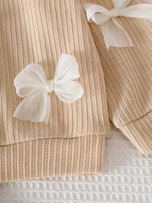 2件套大女童杏色蝴蝶结装饰圆领长袖上衣搭配同款长喇叭裤，温柔甜美优雅慵懒秋冬 - 杏色 - 查看 4