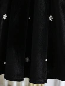 Elladie kids Young Girls Burgundy Velvet Bubble Short Sleeve A-Line Pearl Embellished Dress, Pearl Round Neck Droplet Button, Retro Palace Style, Elegant, Suitable For Christmas Party, Spring/Autumn - Black - View 5