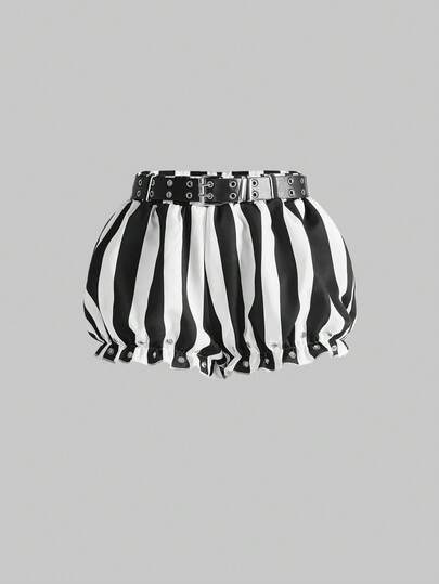 J-Fashion Short femme mode été décontracté style de rue Y2K rétro gothique à rayures noires et blanches avec imprimé citrouille et détails œillets avec ceinture
