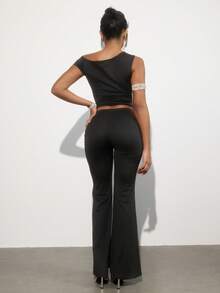 INAWLY Conjunto de blusa e calça flare de gola assimétrica de cor sólida para mulheres