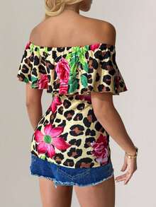 SHEIN Clasi Ruffle Ruffle Trim Printed Fitted Women T-Shirt - Multicolor - View 2