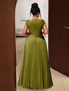 Maweii 大码女士圣诞派对优雅纯色褶皱圆领无袖连衣裙 - 綠色 - 查看 2