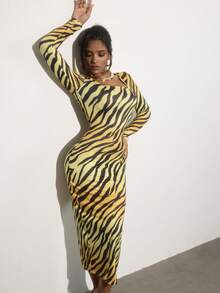 INAWLY Women's Allover Print Square Neck Fitted Long Sleeve Dress, Christmas - Multicolor - View 1