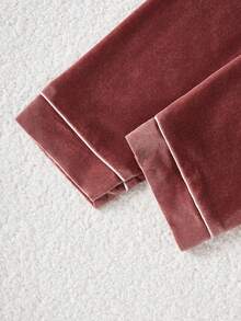 女孩睡衣，柔软韩国羊毛面料，带口袋和心形刺绣，长袖上衣和两件套睡衣套装 - 鏽棕色 - 查看 8