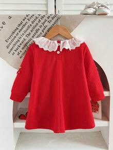 SHEIN Playful Pals 1 件女婴舒适、优雅、柔软、常规厚度领口荷叶边可爱 3D 樱桃长袖全棉连衣裙，百搭，适合春季、秋季、冬季等各种场合，日常穿着，红色 - 彩色 - 查看 2