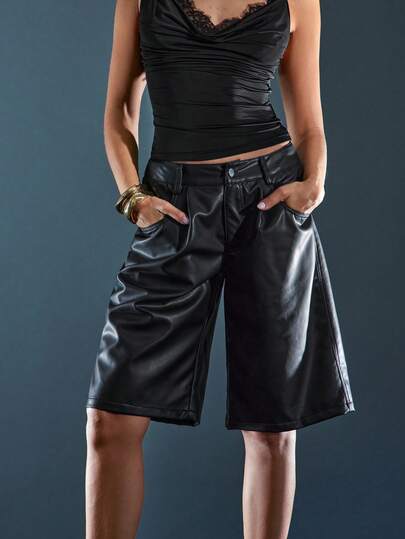 Denimoi Jorts i konstläder Höst- och vintermode GNO Dejtkväll Utekvällar Moderiktiga