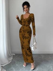 Elenzga 新款蓝白花卉印花性感优雅垂坠领口荷叶边系带腰部修身紧身迷你连衣裙，秋冬 - 棕色 - 查看 4