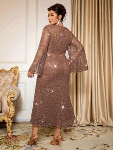 Cravure 加大码女式 V 领亮片网眼镂空荷叶边长袖紧身美人鱼中长连衣裙，适合派对和聚会 - 棕色 - 查看 2