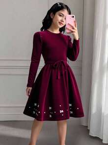 SHEIN Elladie kids Tween Girls Velvet Burgundy Crew Neck Long Sleeve Dress + Embellished Hem Design, Suitable For Autumn/Winter - Burgundy - View 1