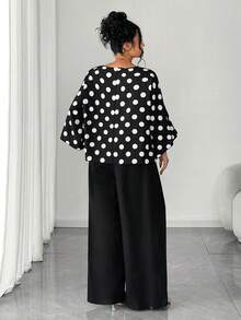 SHEIN Elenzya 大码女式优雅圆领喇叭袖波点印花松紧腰上衣，黑色西装面料，商务通勤两件套 - 黑色 - 查看 2