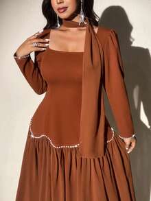 Viva Relle Vestido Longo de Festa de Outono/Inverno Plus Size, Vestido Longo de Convidada de Casamento com Manga Bufante, Decote Quadrado, Cintura Marcada, Saia em A, Decoração de Pérolas, Elegante, Romântico, Delicado, Fluido, Vestido Longo de Chiffon - Café - Visão 2