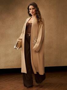 MOTF PREMIUM 大码女式优雅亮片和人造珍珠装饰落肩宽松开衫，秋冬 - 杏色 - 查看 4