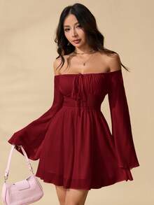 SHEIN PETITE 浪漫露肩荷叶边袖腰连衣裙 - 酒紅色 - 查看 4