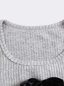2 Pieces Girl's Elegant Rib-Knit Set,Grey Autumn Cute School Back-To-School,Detachable Black Bow,Long Sleeve Top & Flared Pants Warm Knitted Outfit - Grey - View 4