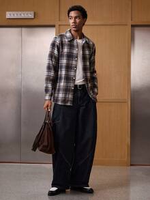 SWAVVY Camisa de vestir de manga larga con diseño de cuadros minimalista y casual para hombres - Marrón - View 1