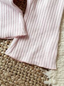 SHEIN 2 件套女婴蝴蝶结装饰针织套装，浅杏色高领上衣搭配喇叭裤，可爱休闲，适合秋冬