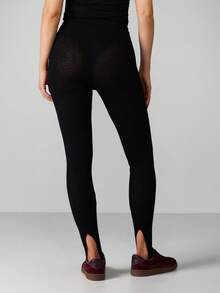MISSGUIDED 高腰踩脚环紧身裤，提供无缝包裹和舒适感 - 黑色 - 查看 2