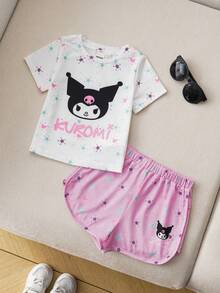 HELLO KITTY AND FRIENDS | SHEIN بدلة صيفية كاجوال للأطفال الصبية تتكون من تي شيرت بأكمام قصيرة مزين برسوم كرتونية جميلة وشورت - متعدد الألوان - مشاهدة 1