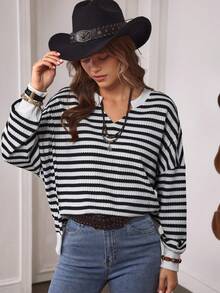 Camiseta holgada de manga larga con hombros caídos, cuello, puños y bajo a rayas en blanco y negro, estilo parche de cuadrícula de maíz, estilo casual western para mujer LanaWest, otoño/invierno - Blanco y Negro - Ver 4