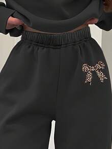 SHEIN Leap Crew 2pcs/Set Retro Leopard Bow Decor Casual Minimalist Crew Neck Long Sleeve Thick Sweatshirt And Pants Set, Suitable For Autumn/Winter, Teen Girls Fall - Black - View 3