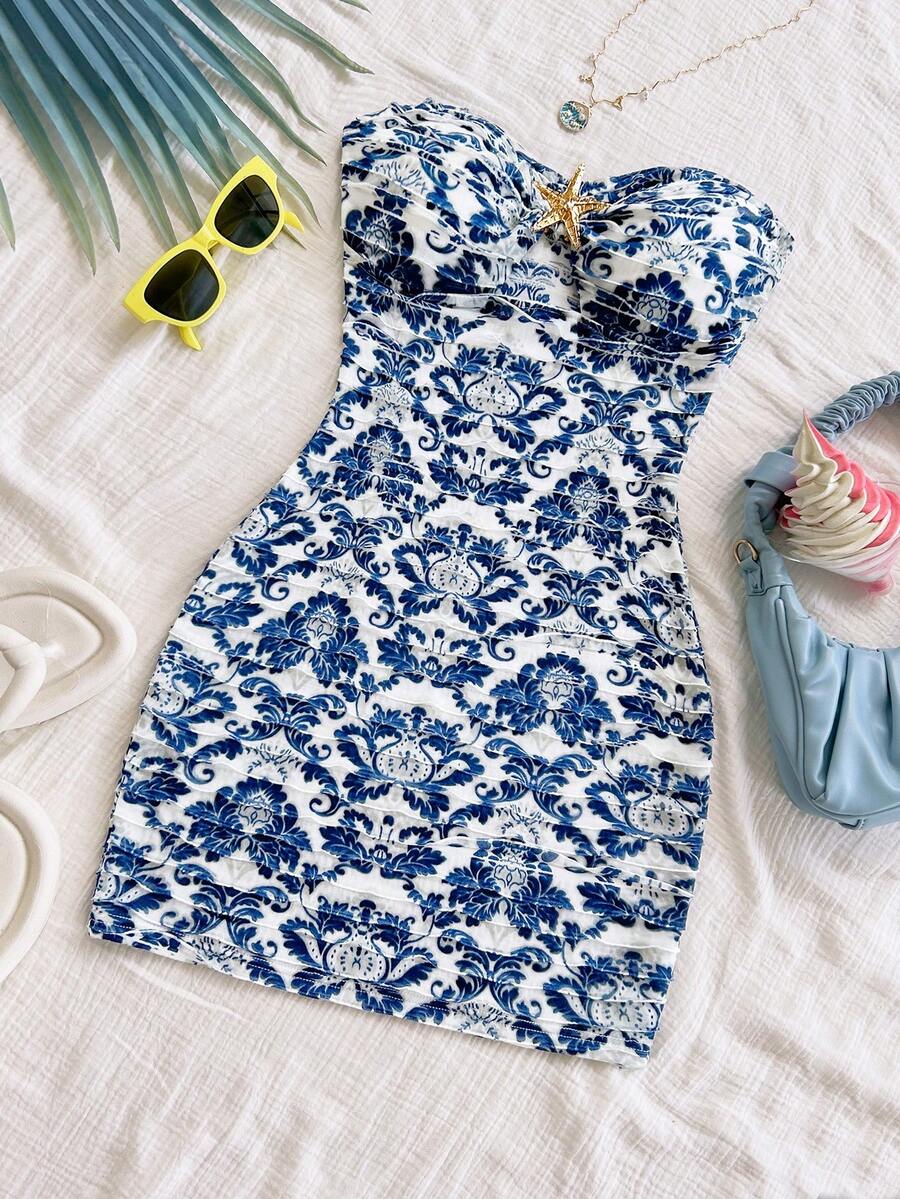 Soleia 女式度假白色针织纹理露肩胸前镂空褶饰金属海星装饰紧身迷你连衣裙，性感派对约会海滩度假夏装 - 藍白色 - 查看 1